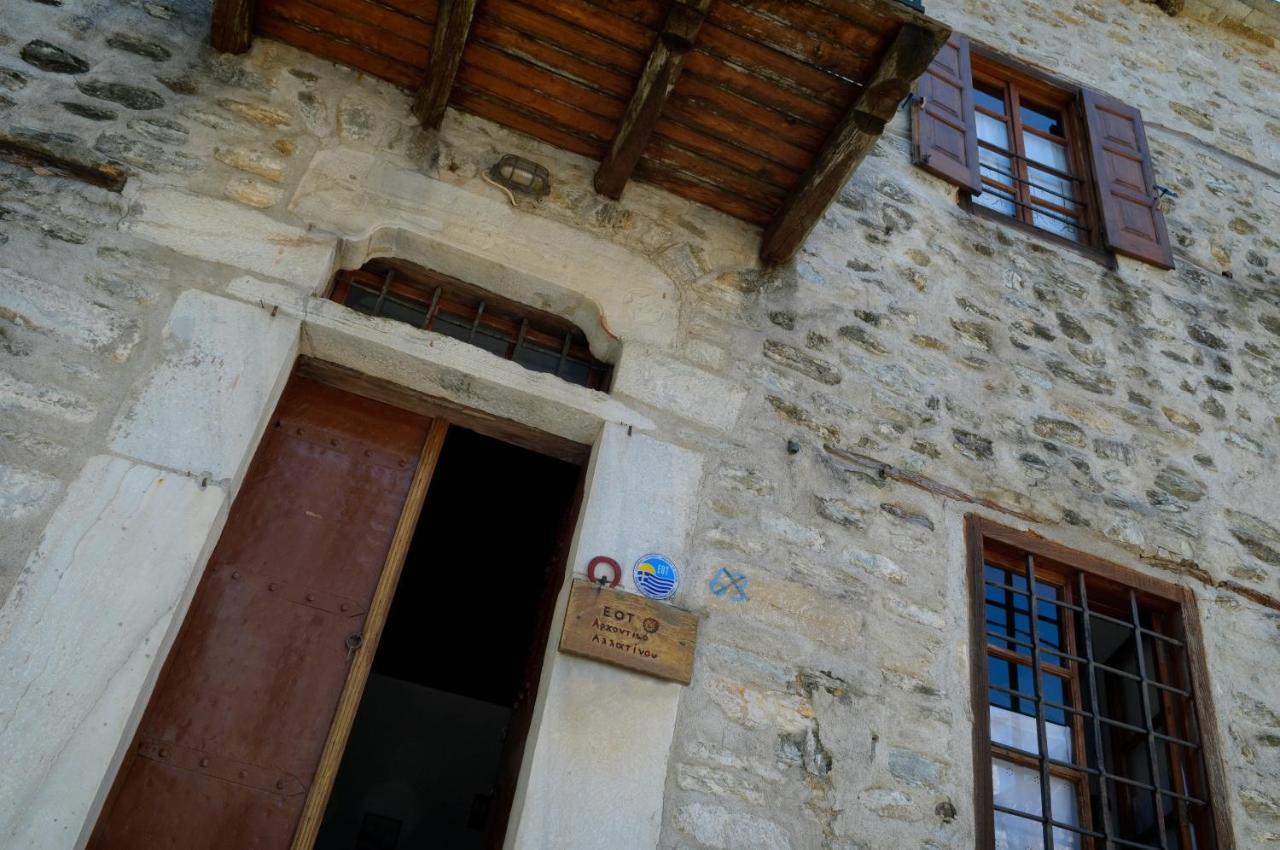 Alatinos Hotel Pinakátai Buitenkant foto